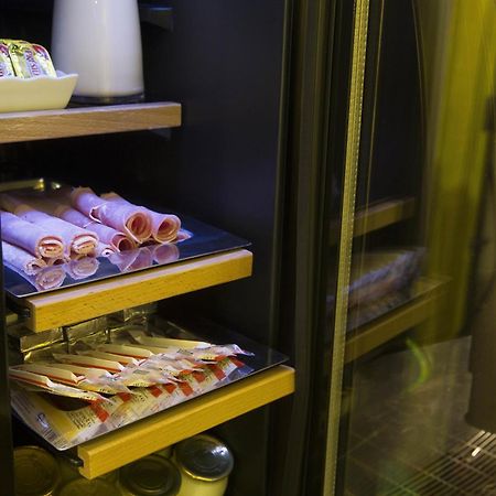 Hotel Le Fabe Париж Екстериор снимка