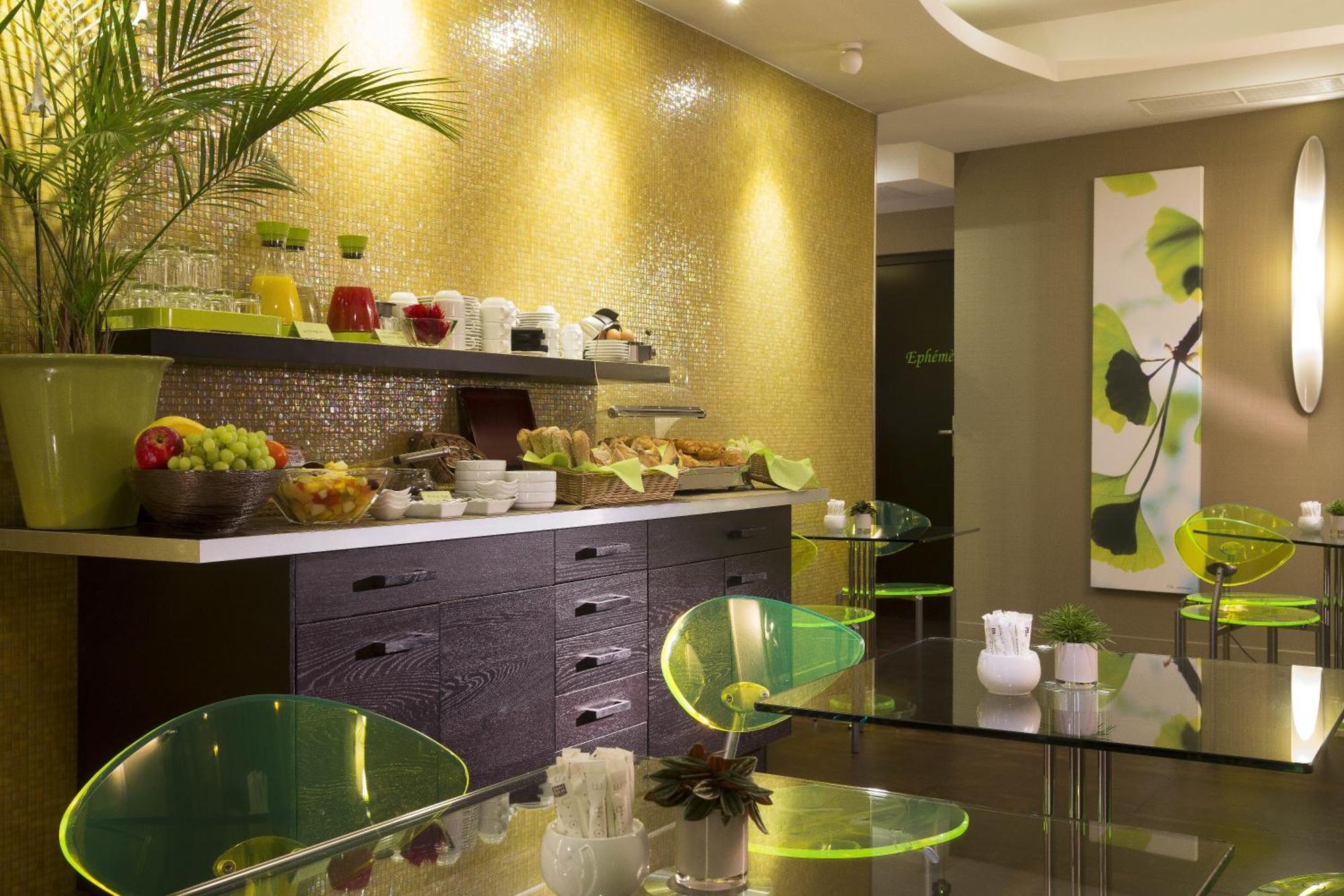 Hotel Le Fabe Париж Екстериор снимка