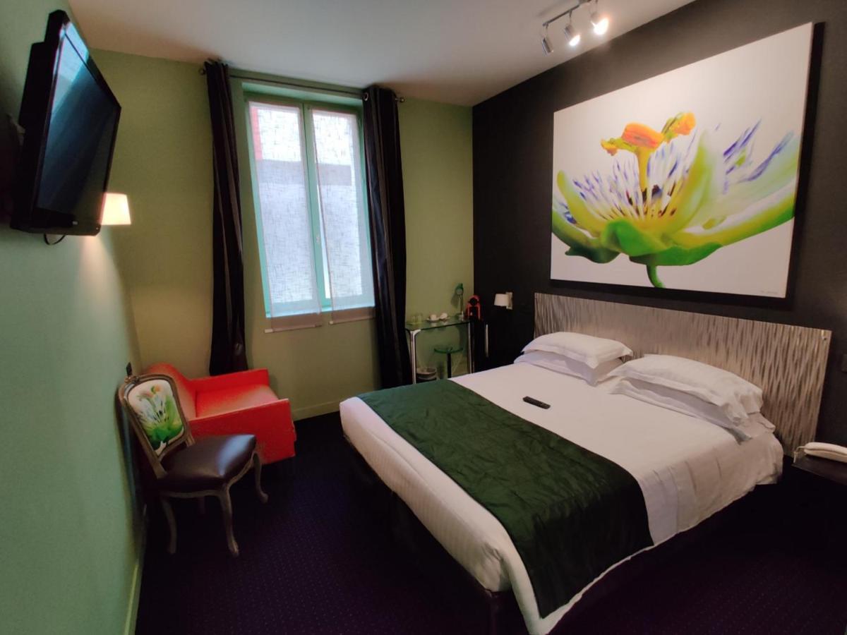 Hotel Le Fabe Париж Екстериор снимка